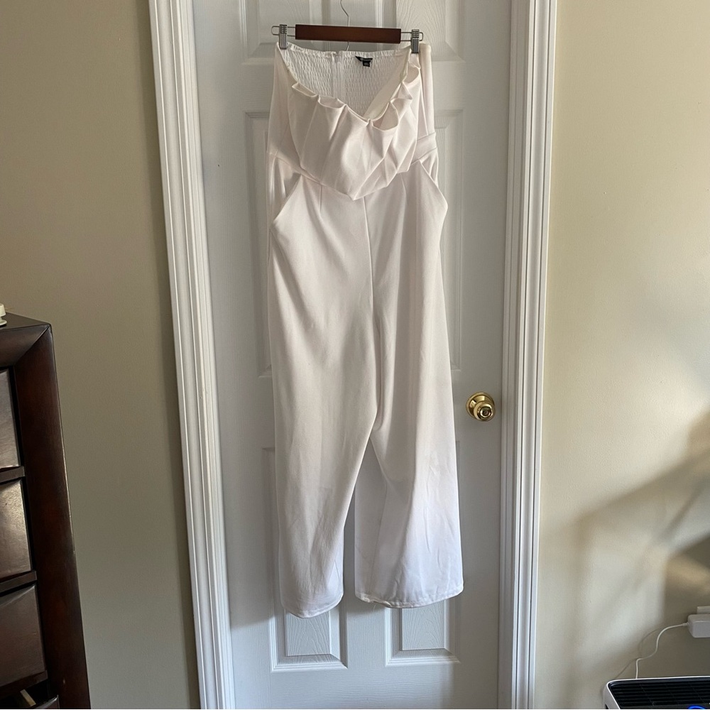 Versona White Jumpsuit Strapless XL
